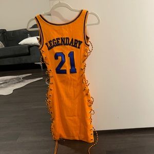 Brand New Never Worn Shane Junstin Famous Jersey Dress xs/small .